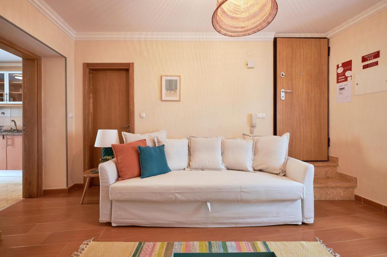 ליסבון Spacious And Renovated Apartment With Amazing Patio, By Timecooler מראה חיצוני תמונה