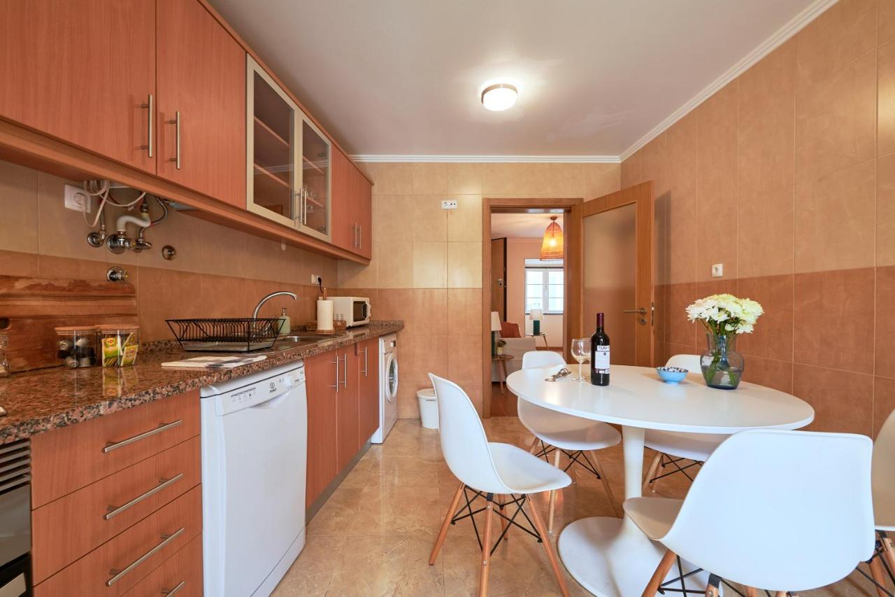 ליסבון Spacious And Renovated Apartment With Amazing Patio, By Timecooler מראה חיצוני תמונה