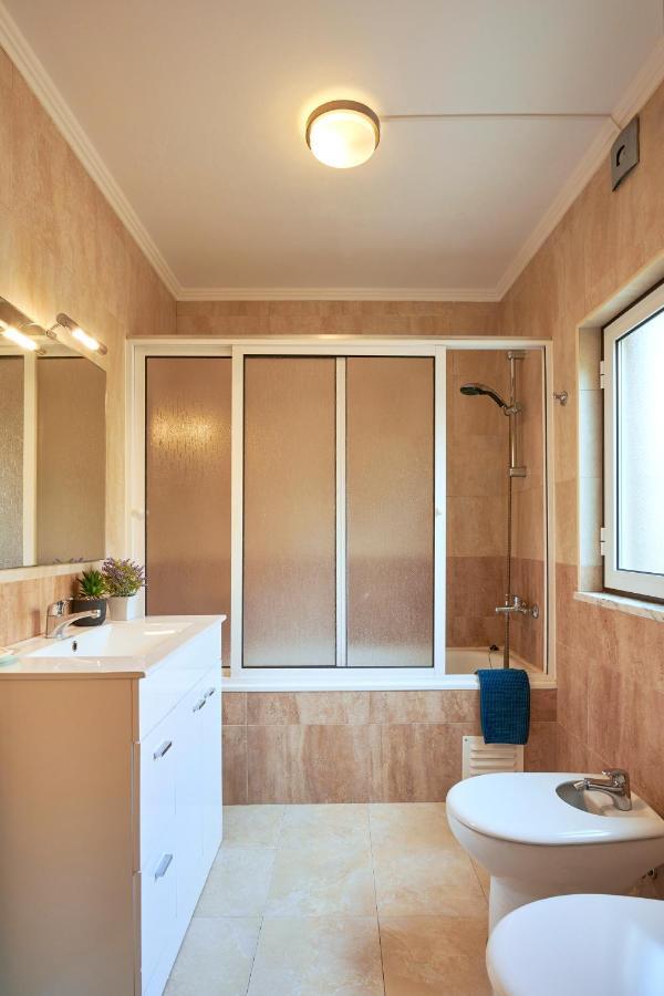 ליסבון Spacious And Renovated Apartment With Amazing Patio, By Timecooler מראה חיצוני תמונה